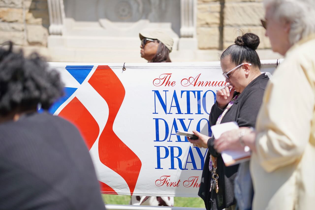 Prayer and worship service